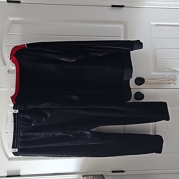 Velour jogging set - Picture 5 of 8